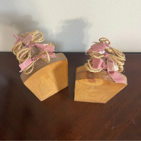 Handmade Wooden Bookends Little Girls - Picture 5 of 10